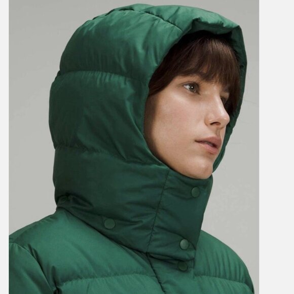 Lululemon Wunder Puff Cropped Jacket, Size 6 Everglade Green EUC - Picture 3 of 9
